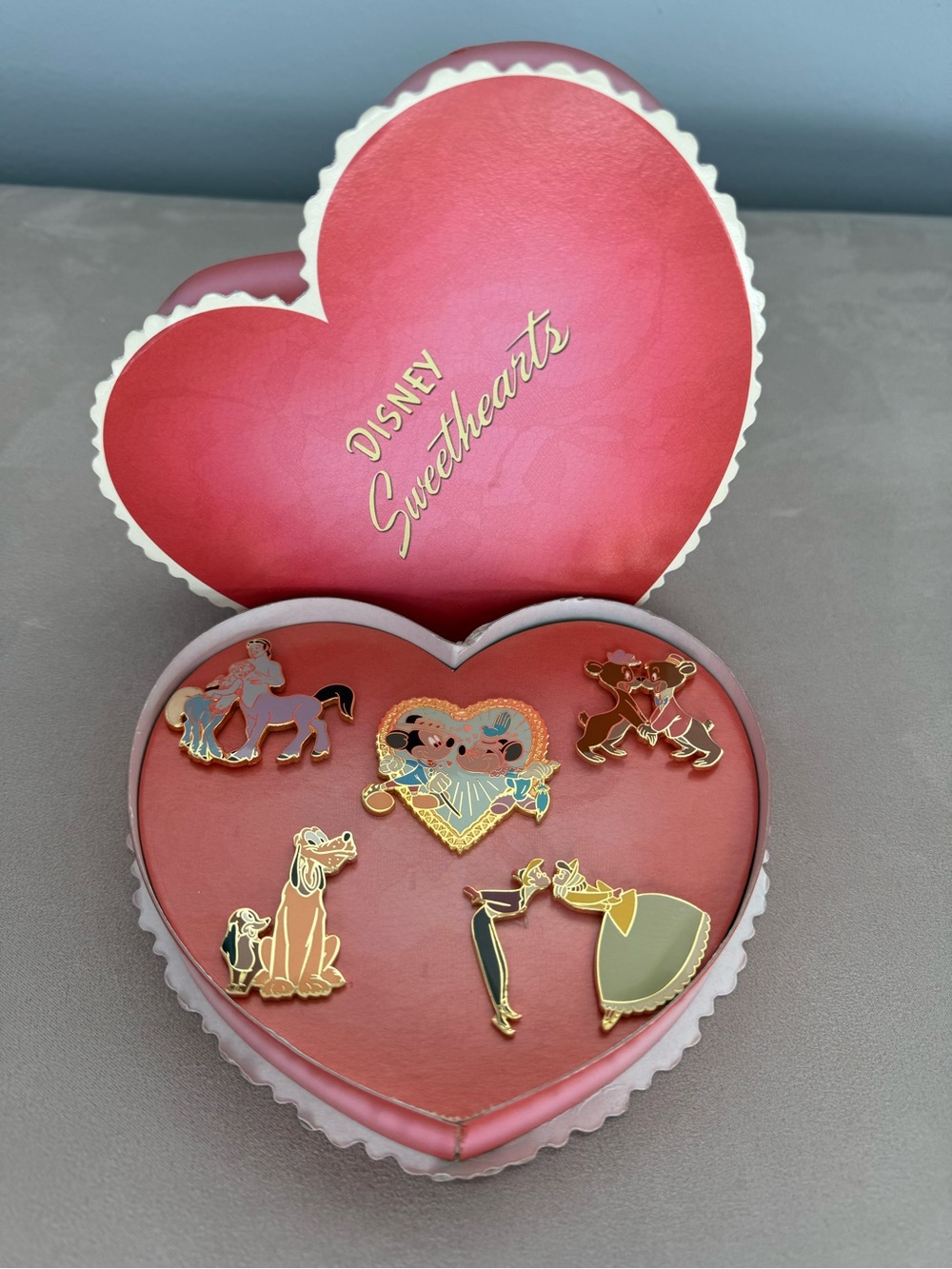 Disney Pin Set Pink Heart-Shaped Sweathearts Box Pin Set Disney Catalog 2000